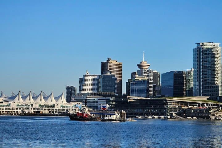 Private Vancouver Sightseeing Day Tour — Stanley Park, Gastown & Granville Island photo 1