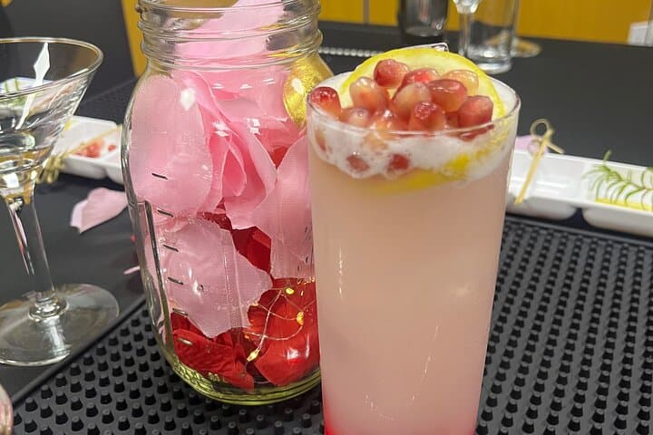Private Mixology Class in Fish Bay, Tortola - Hands-On Caribbean Cocktail Experience photo 2