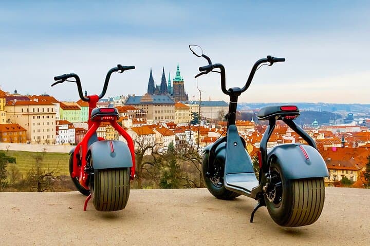 Prague SCROOSER: Castle & Viewpoints Tour photo 4