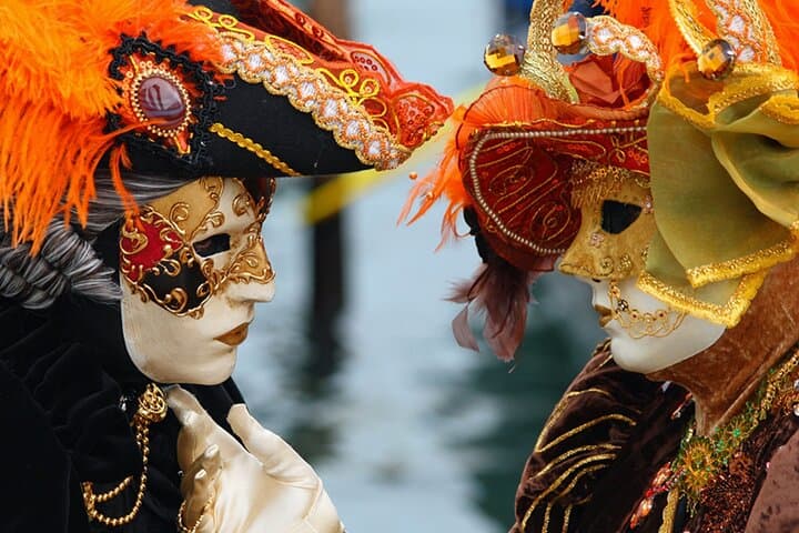 Venice Private Carnival Mask Making Workshop with Local Artisan photo 3