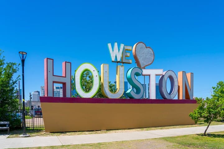 Oz Wicked Glitch: Self-Guided Puzzle Adventure in Houston photo 6