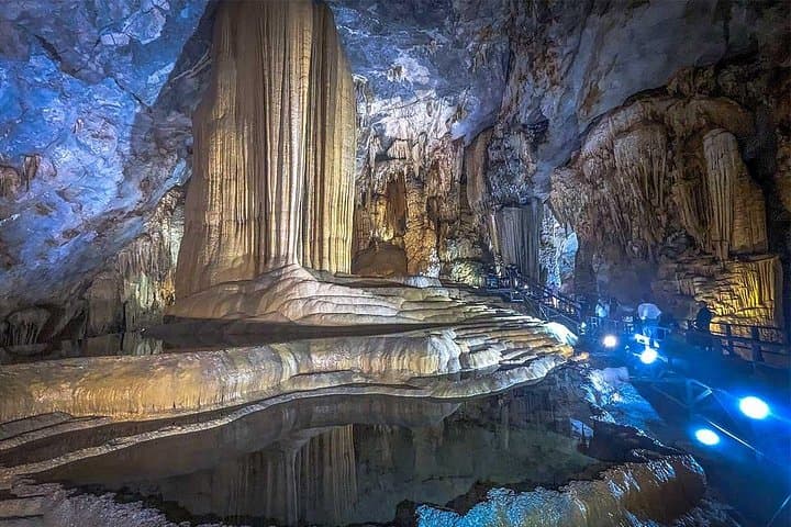 Phong Nha Cave from Hanoi: Paradise Cave, Dark Cave Zipline & Kayak Day Trip photo 1