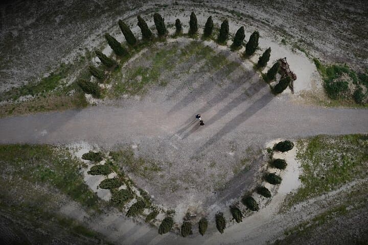 Pienza & Val d'Orcia E-Bike Tour: Private TREK Ride to Bagno Vignoni and Vitaleta photo 4