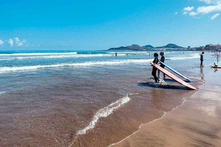 Learn to Surf at Las Canteras Beach: 2-Hour Intro Course in Las Palmas photo 3