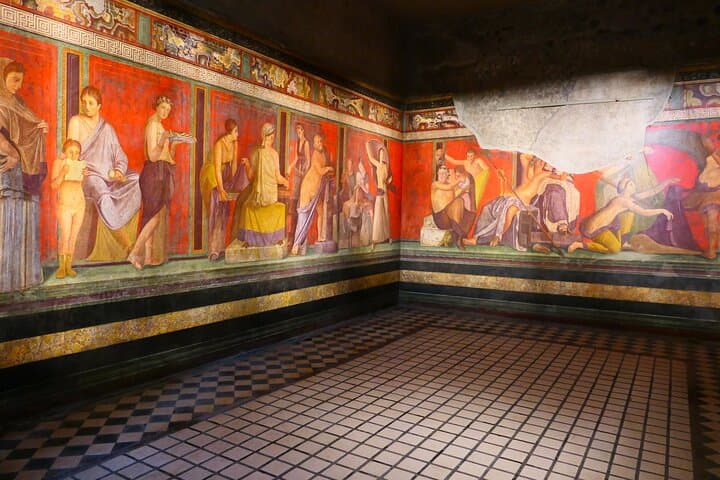 Capri, Sorrento & Pompeii: Private Day Trip from Naples — Blue Grotto to Ancient Streets photo 4