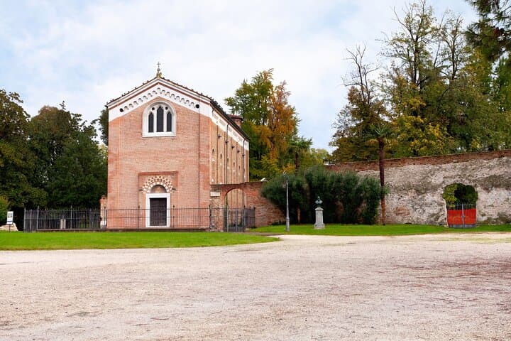 Walking Padova: Private Tour from Caffè Pedrocchi to Scrovegni Chapel photo 4