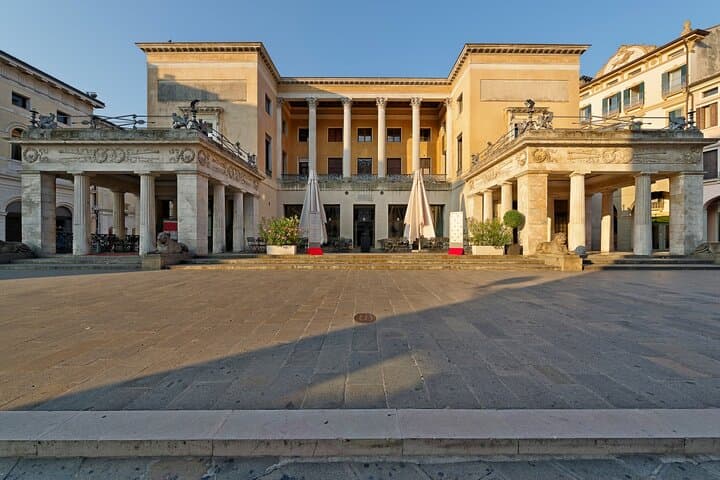 Walking Padova: Private Tour from Caffè Pedrocchi to Scrovegni Chapel photo 5