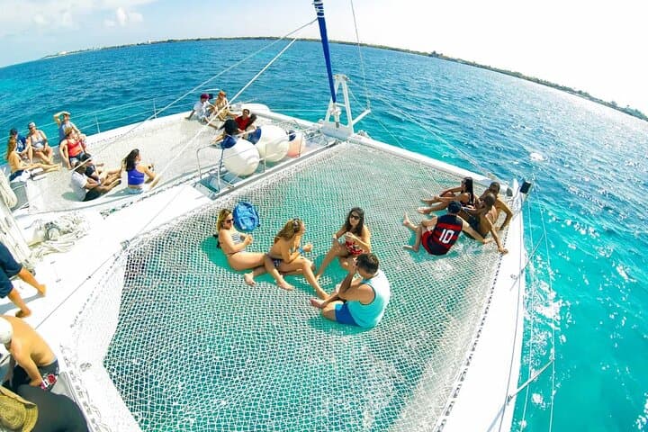 Isla Mujeres Catamaran: All-Inclusive Albatross Plus Tour from Cancun photo 4