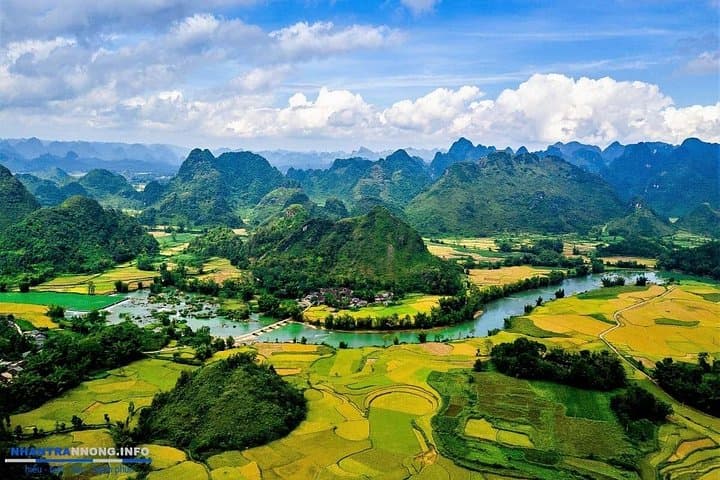 Two-Day Ba Be Lake Boat Trip from Hanoi — Boat, Bamboo Rafting & Homestay photo 2