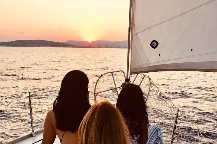 Private Barcelona Sunset Sail: Open Bar, Snacks & Skyline Views