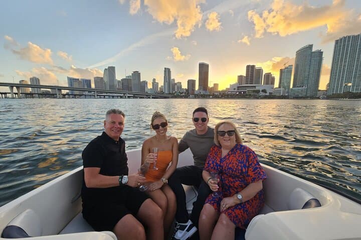 Miami Bay 2-Hour Shared Boat Tour — Biscayne Bay Cruise & Skyline Views photo 6