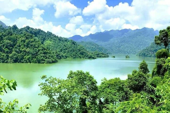 Motorbike Tour 2D1N from Cao Bang to Ba Be Lake — Boat Trip, Bamboo Rafting & Village Homestay
