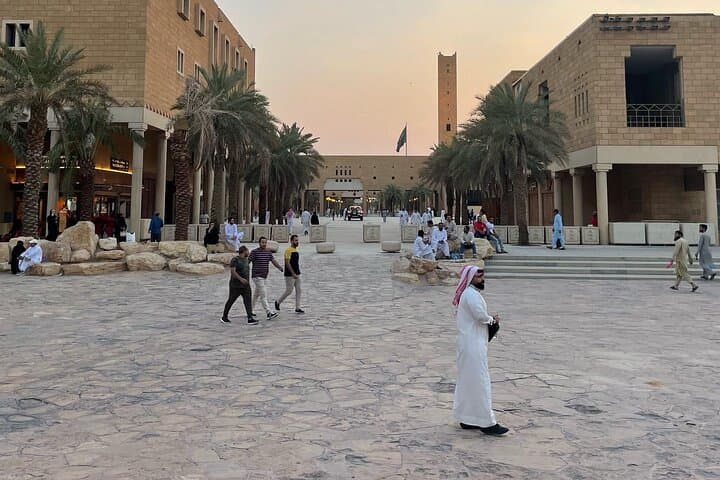 Riyadh City Highlights: Guided Half-Day Tour with Local Dinner photo 4