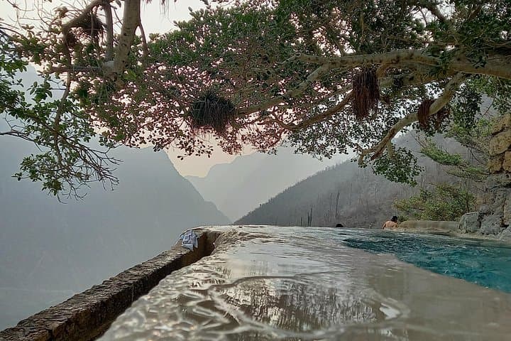 Tolantongo Grottos Day Trip from Mexico City — Hot Springs, Grotto & Turquoise River photo 4