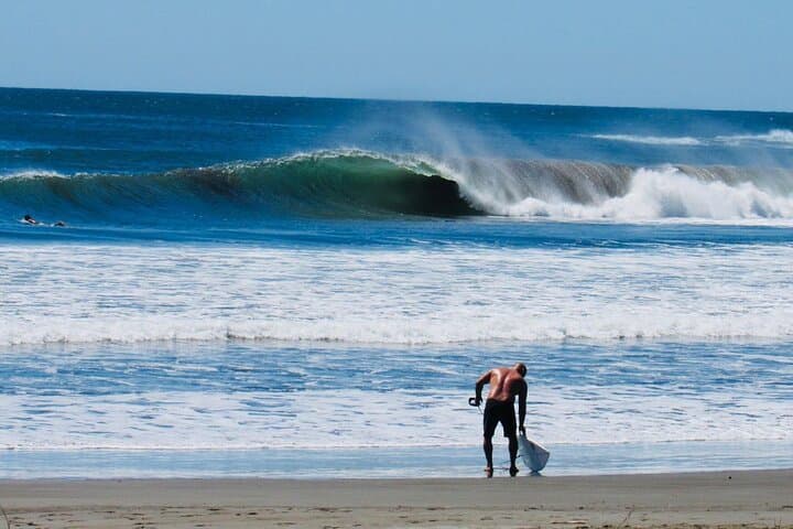 Private Surf Trip in Tamarindo: Learn to Surf with Local Costa Rican Pros photo 5