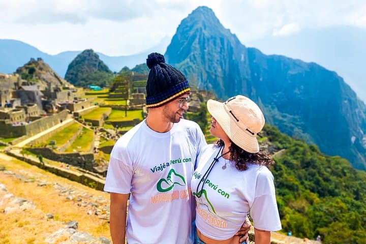 9-Day Peru Highlights: Lima to Machu Picchu & Lake Titicaca Tour photo 1