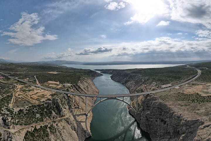 Zrmanja River Canyon Boat Tour from Vinjerac: Canyons, Waterfalls & Swimming