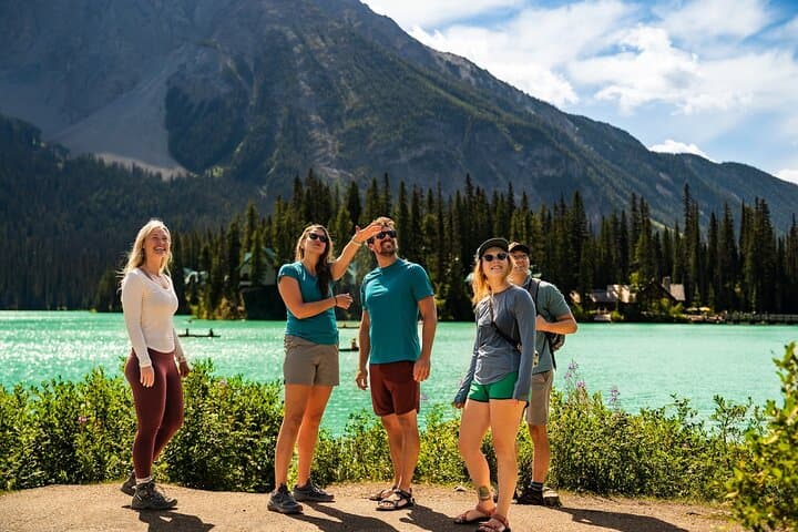 Banff Big 3 Day Tour: Moraine Lake, Lake Louise & Emerald Lake (with Takakkaw Falls) photo 2
