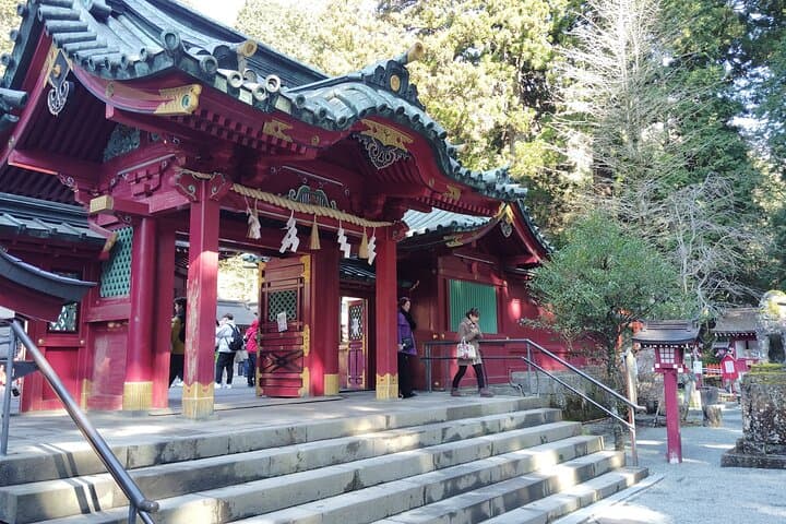 Hakone Scenic Adventure: Tozan Railway, Owakudani & Lake Ashi Cruise photo 4
