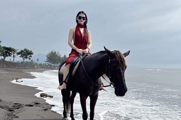 Sunrise Horseback Ride on Jimbaran's Saba Beach photo 4