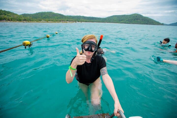 Koh Samui Dolphin Watching, Tan & Pig Island Speedboat Tour photo 6