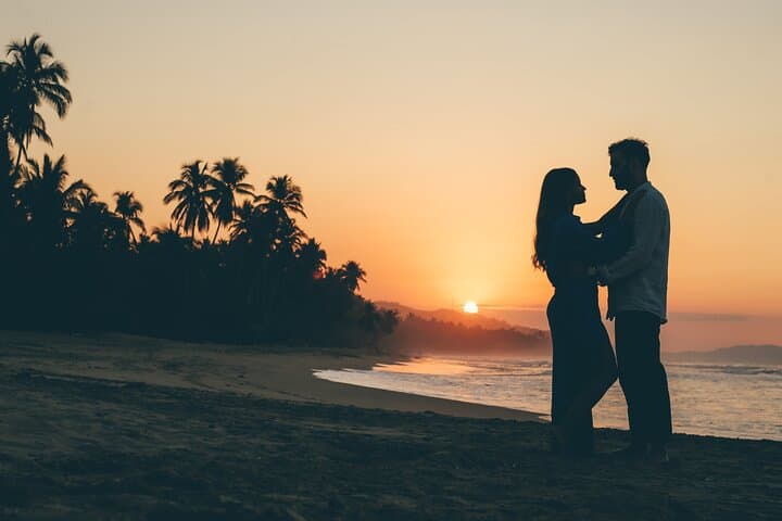 Sunset Photoshoot on Punta Cana Beach: Private Caribbean Photo Session photo 5