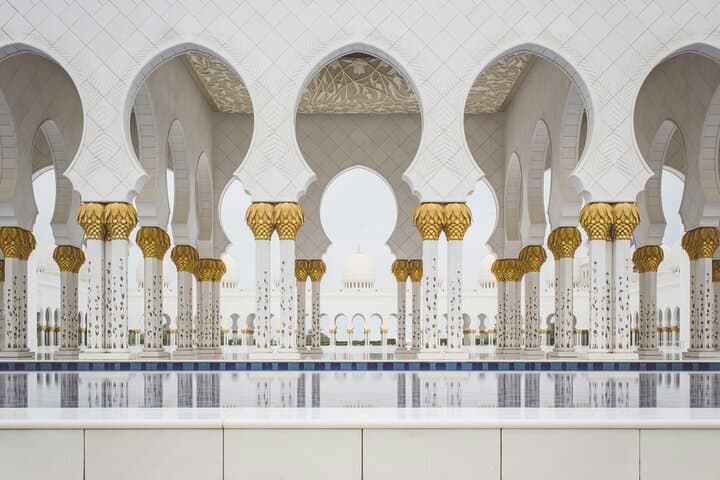 Sheikh Zayed Grand Mosque Private Tour: Insider Guide to Abu Dhabi's White Marvel photo 6