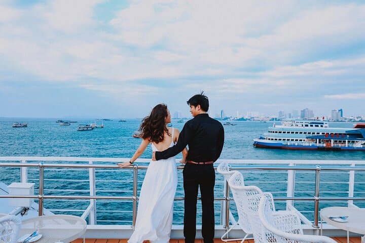Pattaya Ocean Sky Dinner Cruise: Sunset Buffet & Cabaret on the Gulf photo 5