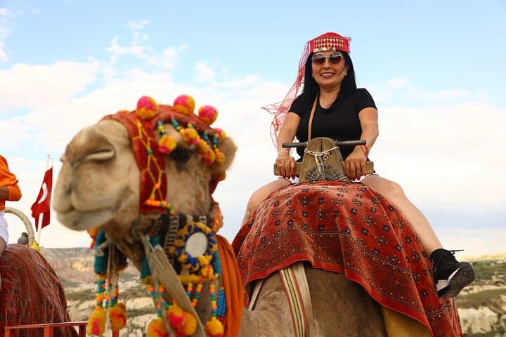 Camel Safari in Love Valley: Cappadocia Sunrise & Sunset Ride