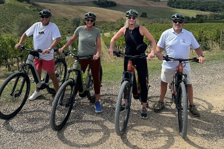 Montepulciano E-Bike Experience — Chiana Valley Winery Ride photo 3