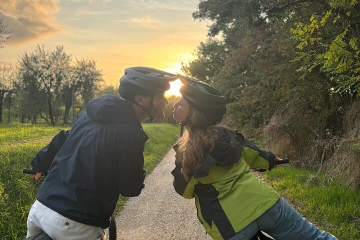 Montepulciano E-Bike Experience — Chiana Valley Winery Ride photo 4