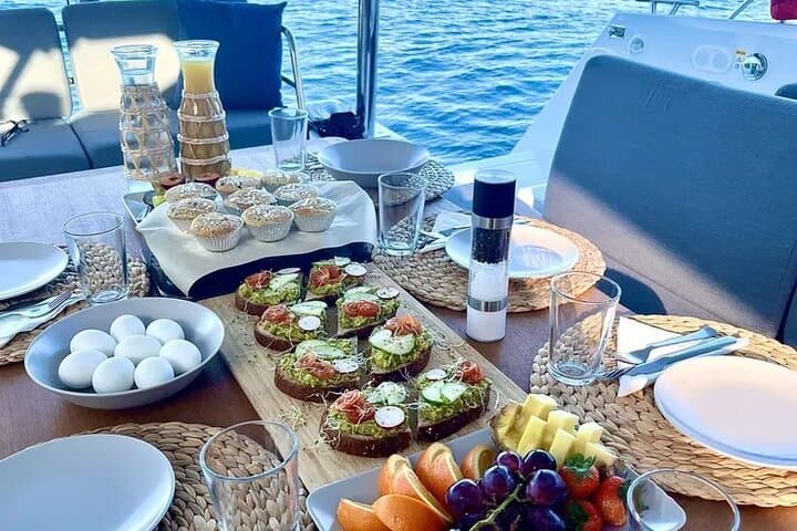 Palermo Brunch Cruise: Sail, Swim & Sicilian Flavors