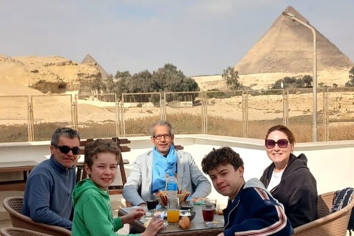 Cairo Airport Pickup: Private 24/7 Transfer to Giza & the Pyramids photo 3
