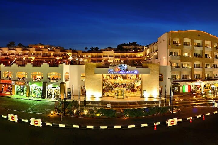 Private Naama Bay Adventure: Sharm El Sheikh Beachfront, Shopping & Nightlife photo 2