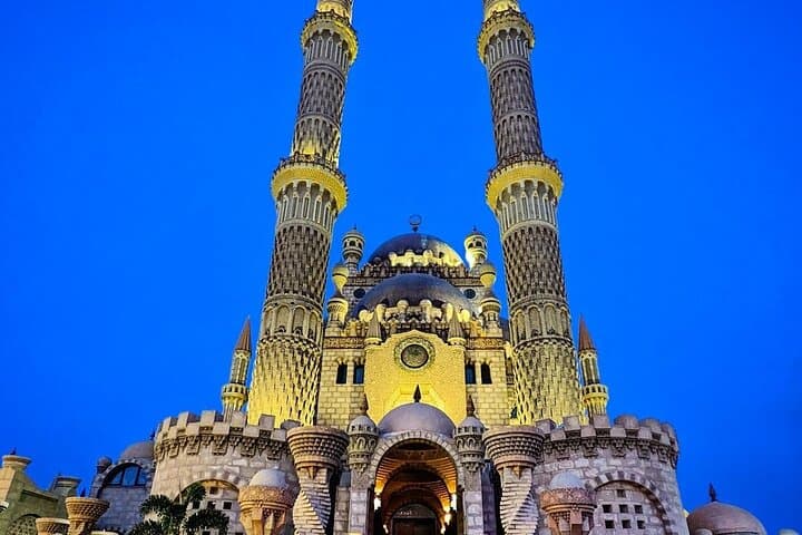 Sharm Old Market & SOHO Square Private Tour — Local Driver Guided Evening in Sharm El-Sheikh photo 2