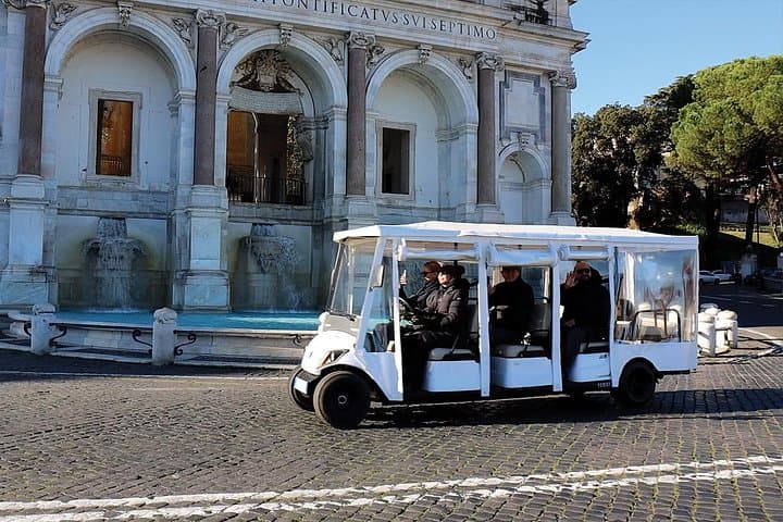Rome Golf Cart Tour: Private Piazzas, Fountains, Monuments & Basilicas photo 4