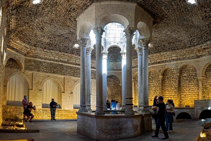 Walk King's Landing: Self-Guided Game of Thrones Audio Tour in Girona photo 3