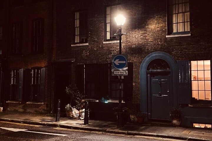 Jack the Ripper Tour by Russell Edwards - Whitechapel Walking Experience photo 2