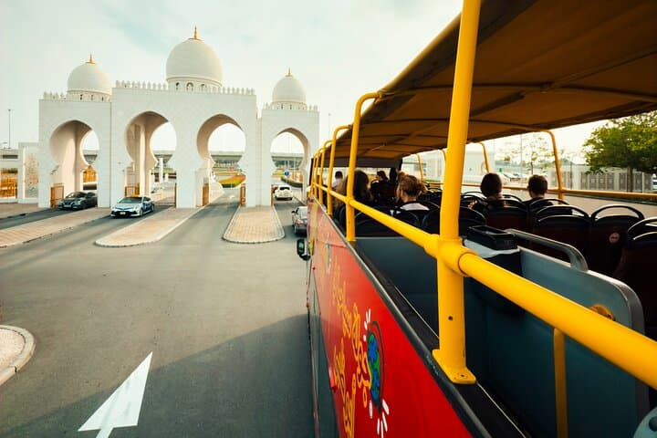 Hop-On Hop-Off Abu Dhabi: Top Sights, Routes & Practical Tips photo 2
