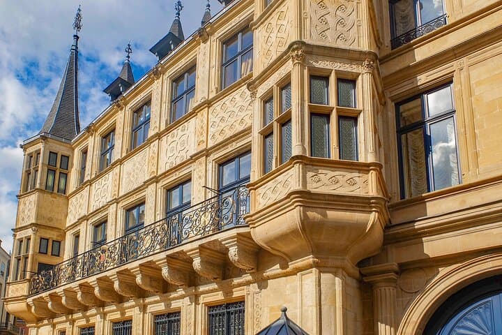 Private Luxembourg City Walking Tour with Food & Wine Tasting photo 6
