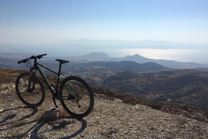 E-Bike Tour in Paros: Mycenaean Acropolis & Kolimbithres Beach photo 2