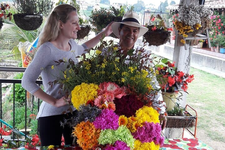 Silletas & Flower Farm Tour in Santa Elena — Medellín's Silletero Experience photo 4