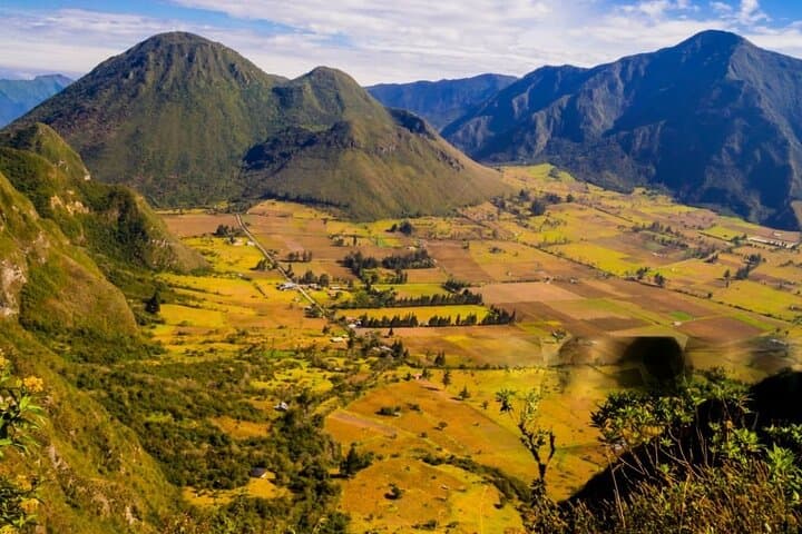 Pululahua Crater to Mitad del Mundo: Full-Day Quito Tour to the Equator photo 1