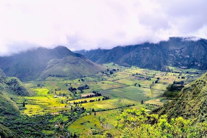 Pululahua Crater to Mitad del Mundo: Full-Day Quito Tour to the Equator photo 3