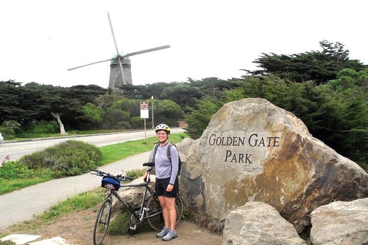 Explore Golden Gate Park by Bike: Easy Rides Past Gardens, Museums & Ocean Views photo 3