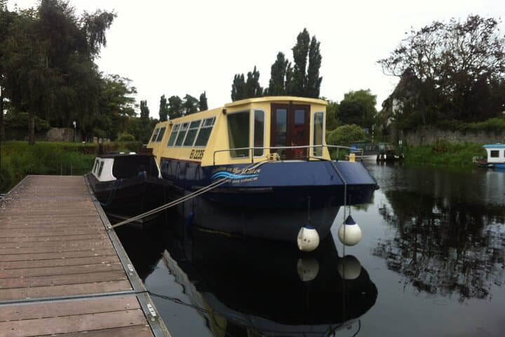 Athy Private Boat Tour on the River Barrow — Historic Lock Cruise