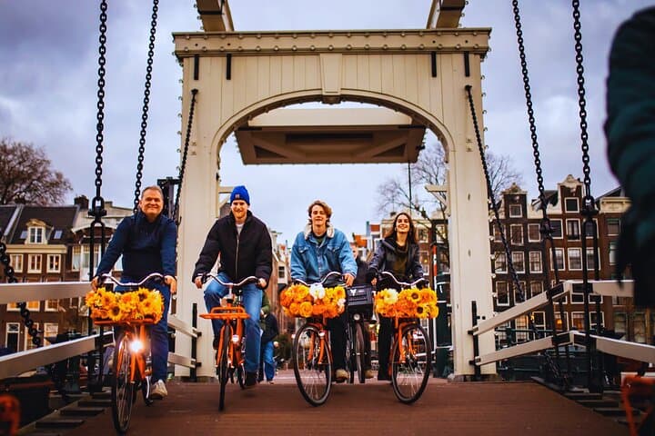 Amsterdam Top Highlights Guided Bike Tour — 90-Minute City Cycling Experience photo 5