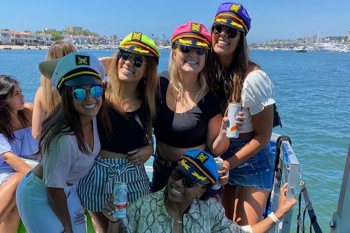 Newport Beach Paddle Pub Private 90-Minute Pedal-Boat Harbor Cruise photo 6