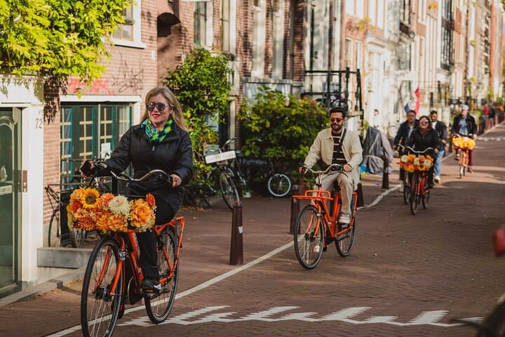 Amsterdam Top Highlights Guided Bike Tour — 90-Minute City Cycling Experience photo 4