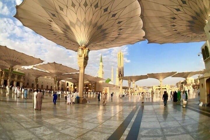 Madinah Ziyarah: Madinah City Historical Tour & Dar Al-Madinah Museum Experience